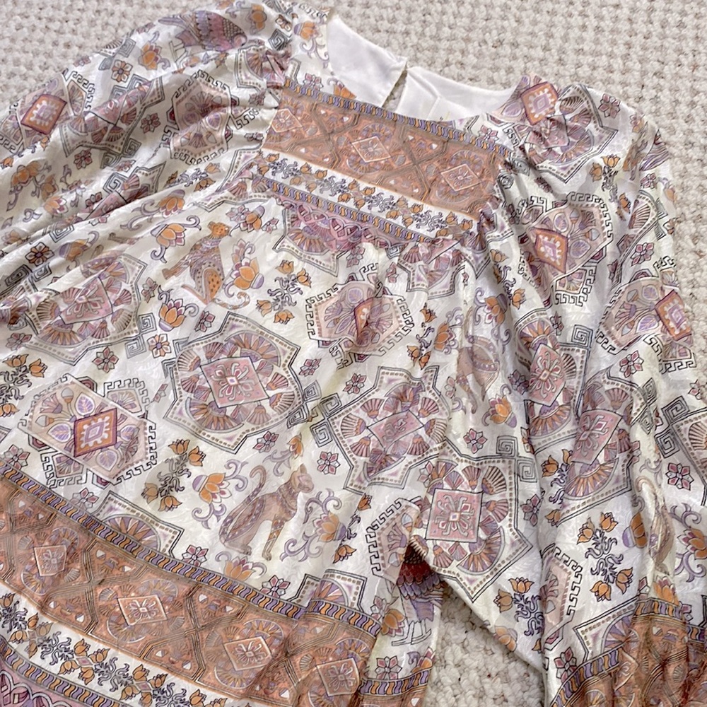Beautiful NWT Silk Bohemian Anthropologie Blouse Sz Small Lined